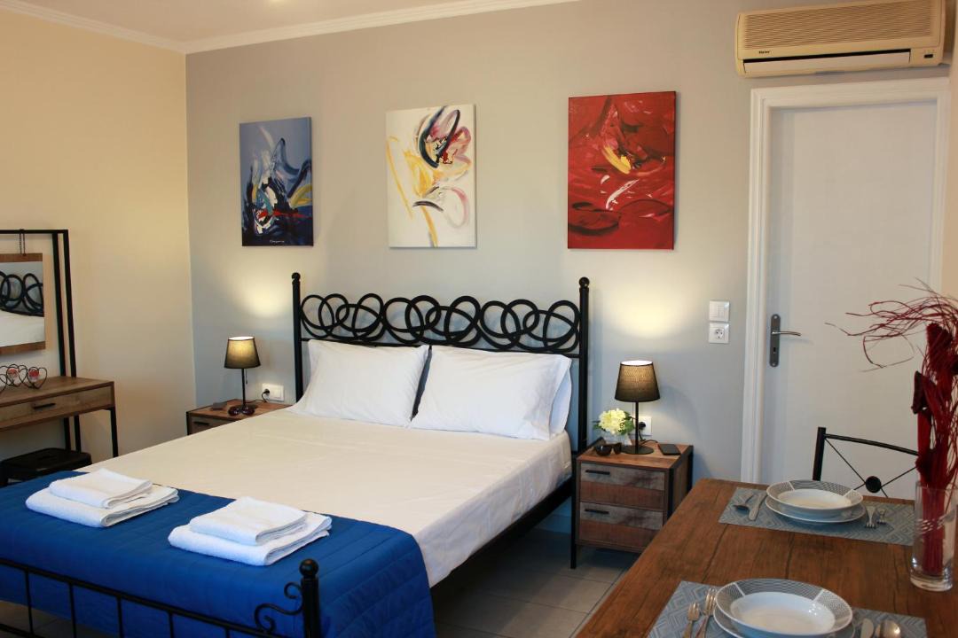 Photo of Bedroom in Haraki