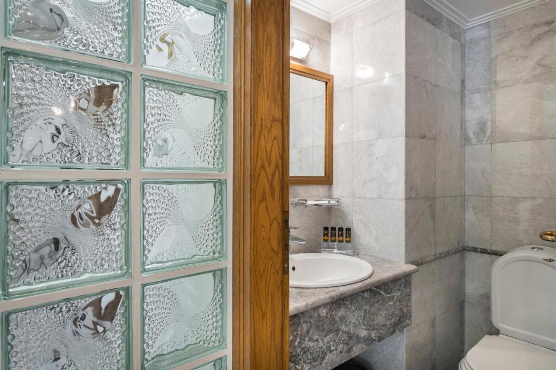 Photo of Bathroom in Old Town