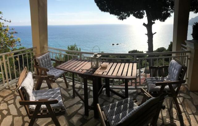 Photo of Patio Balcony in Sinarades