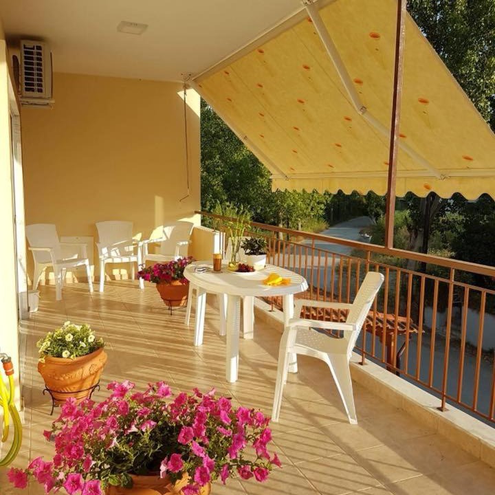 Photo of Patio Balcony in Siviri