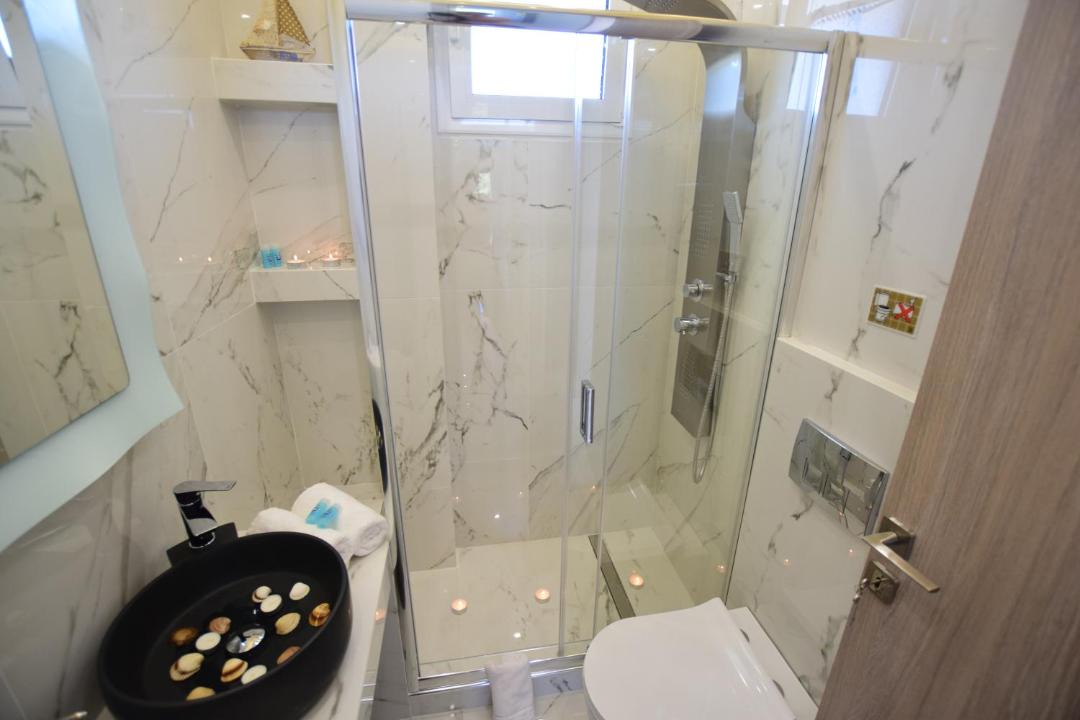Photo of Bathroom in Toroni