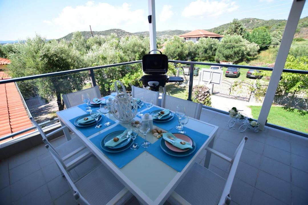 Photo of Patio Balcony in Toroni