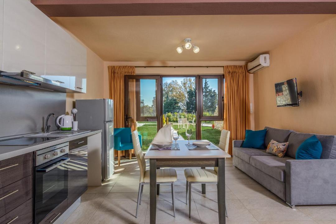 Photo of Livingroom in Sithonia