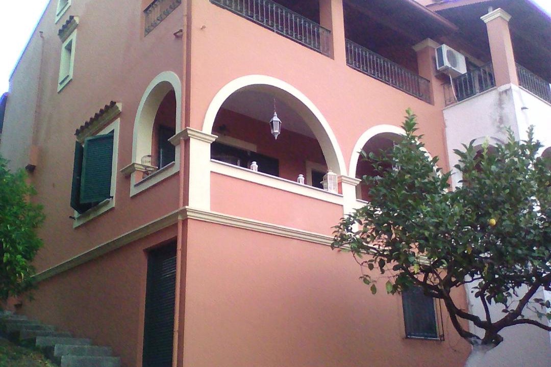 Photo of Others in Kato Korakiana