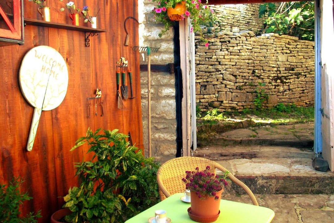 Photo of Patio Balcony in Koukkoulion
