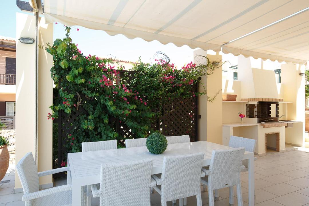 Photo of Patio Balcony in Panormos