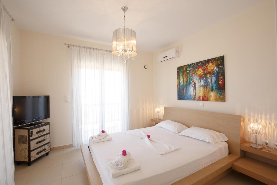 Photo of Bedroom in Panormos