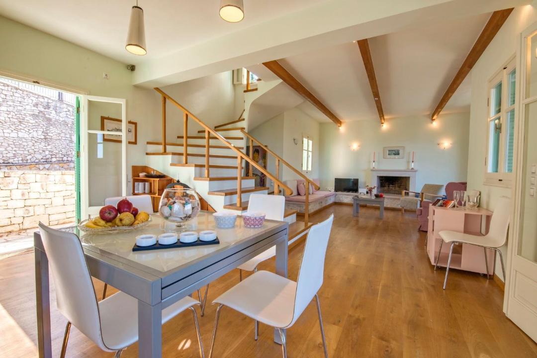 Photo of Livingroom in Katsimatika