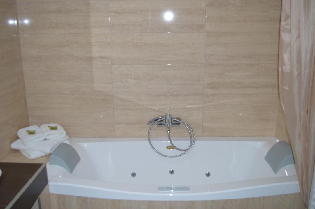 Photo of Bathroom in Komotini