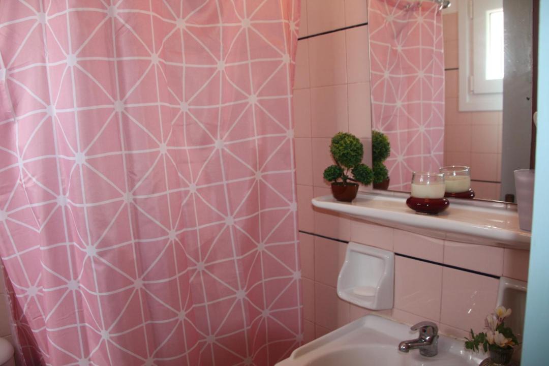 Photo of Bathroom in Avlemonas