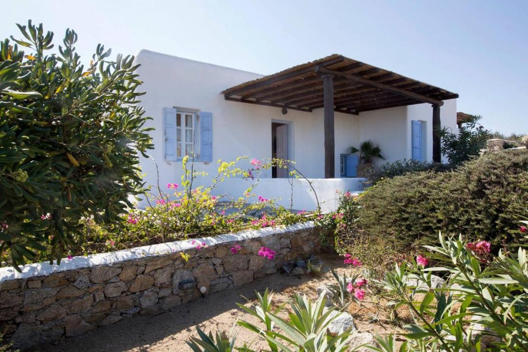 Photo of Buildings in Psarou