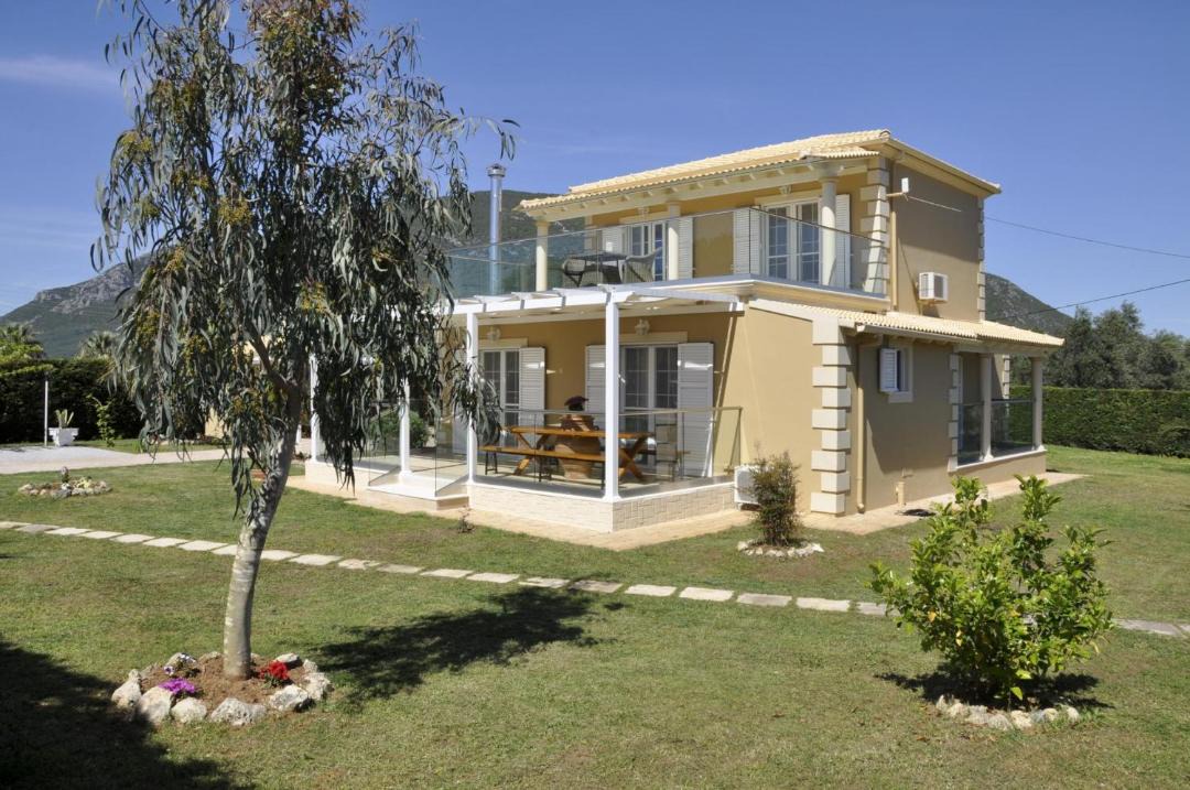 Photo of Buildings in Dafnata