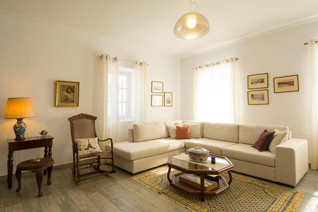 Photo of Livingroom in Spetses
