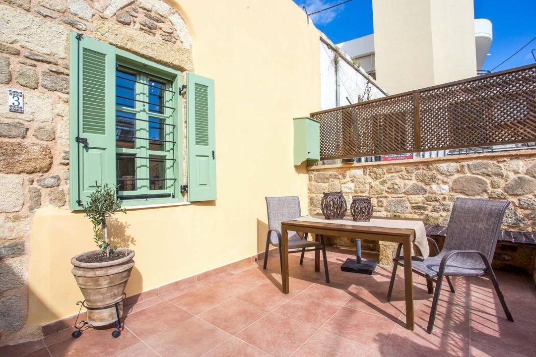 Photo of Patio Balcony in Kalithies