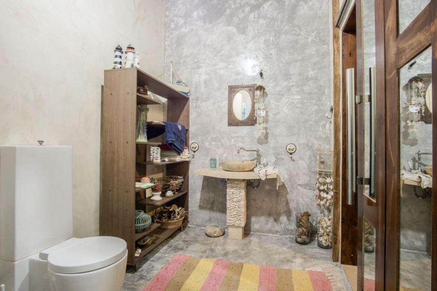 Photo of Bathroom in Thrapsano