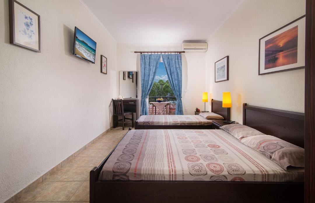 Photo of Bedroom in Toroni
