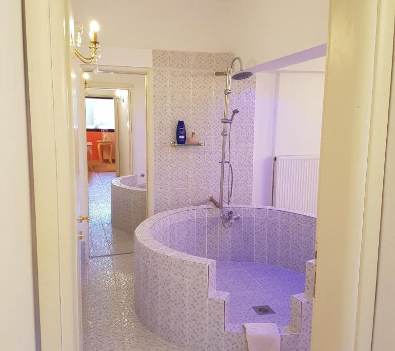 Photo of Bathroom in Kalambaka