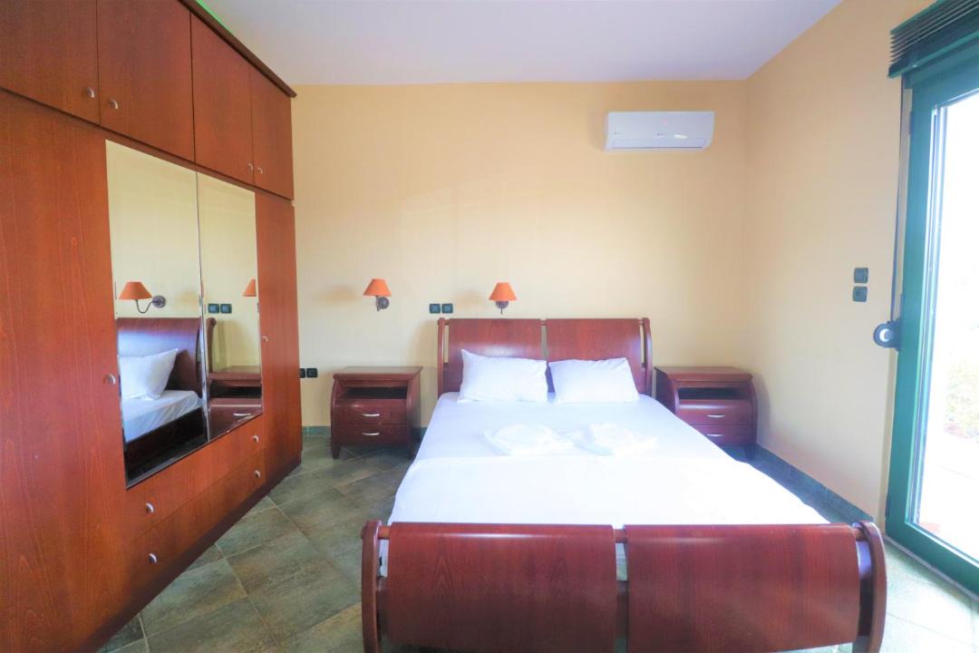 Photo of Bedroom in Prinos