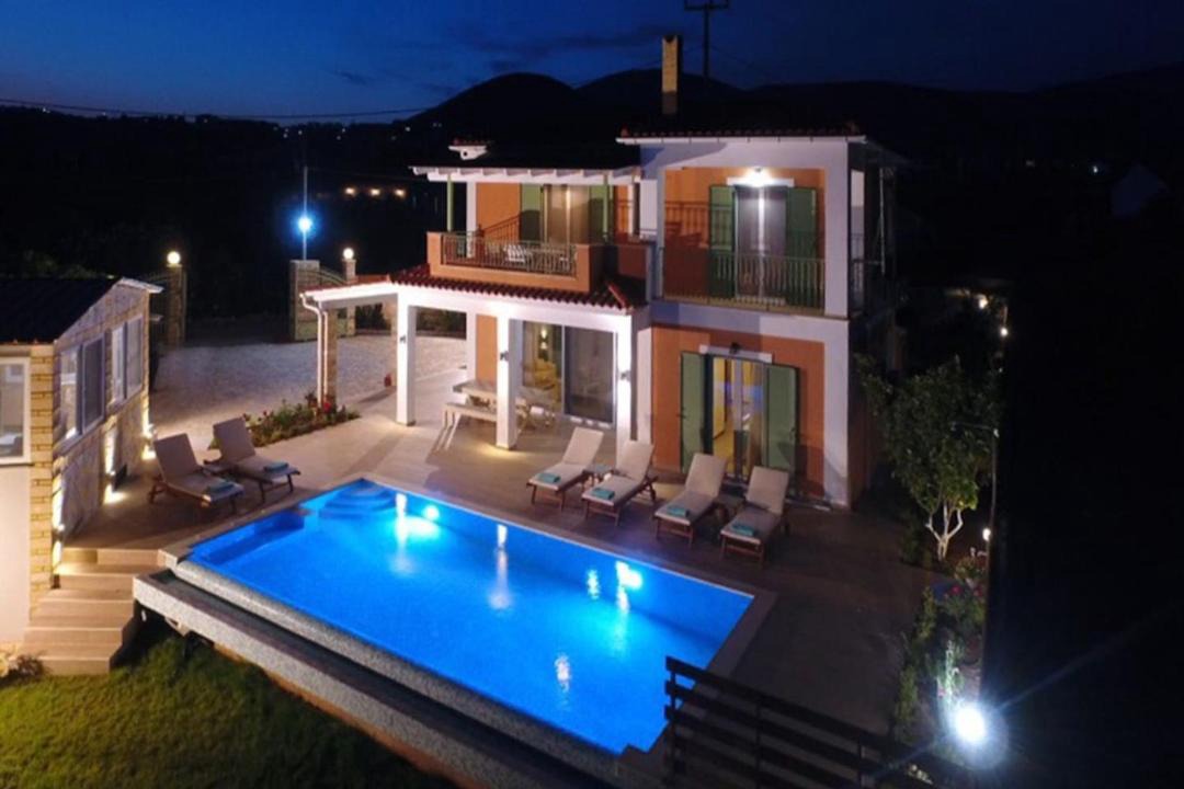 Photo of Outdoor in Karavados