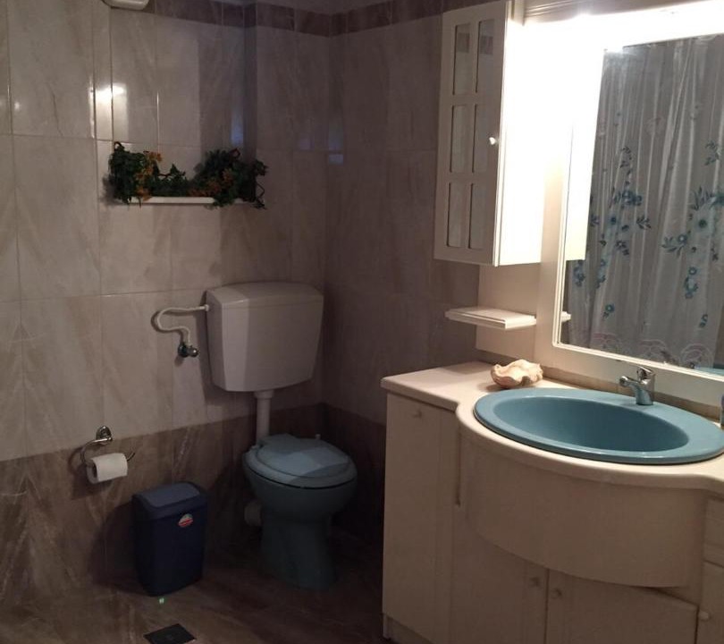 Photo of Bathroom in Zola
