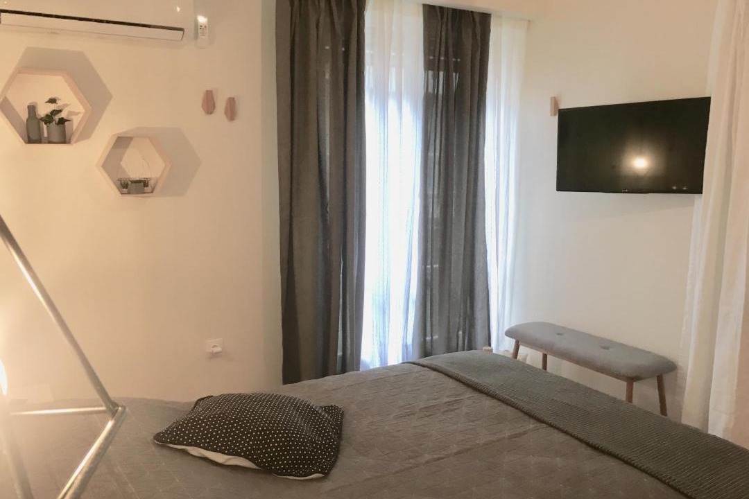 Photo of Bedroom in Exarhia