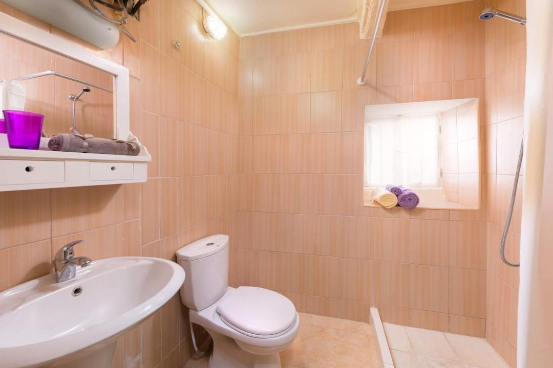 Photo of Bathroom in Rhodes Old Town