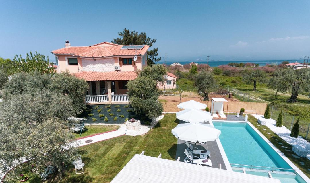 Photo of Outdoor in Skala Prinou