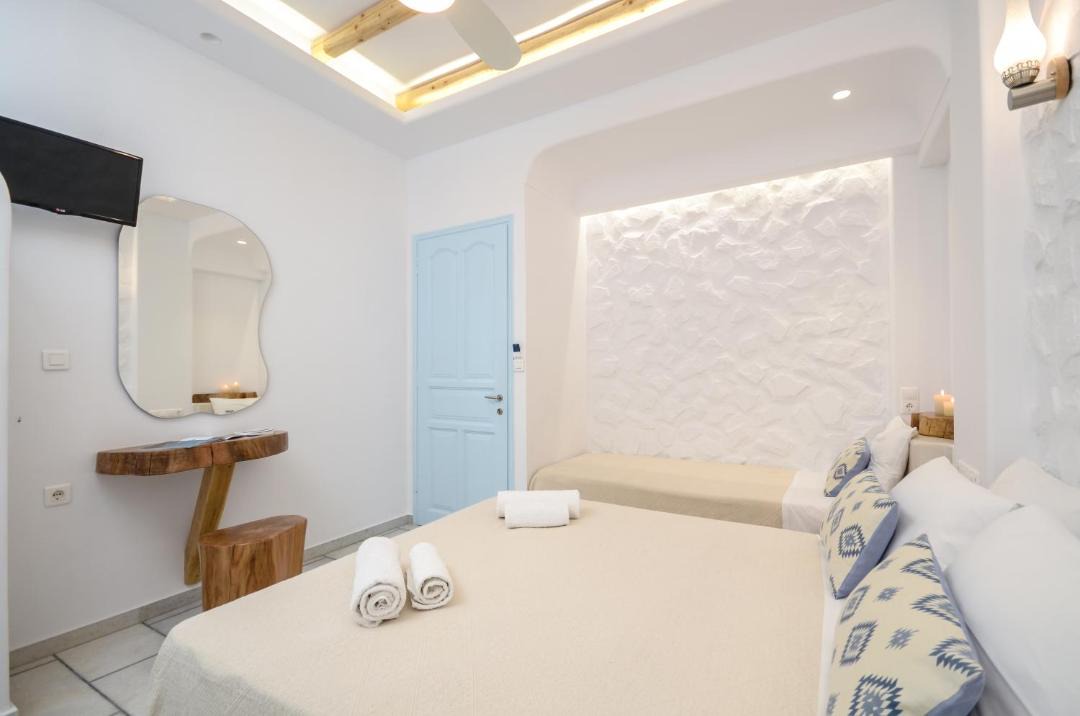 Photo of Others in Naxos
