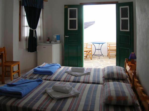 Photo of Bedroom in Folegandros Town