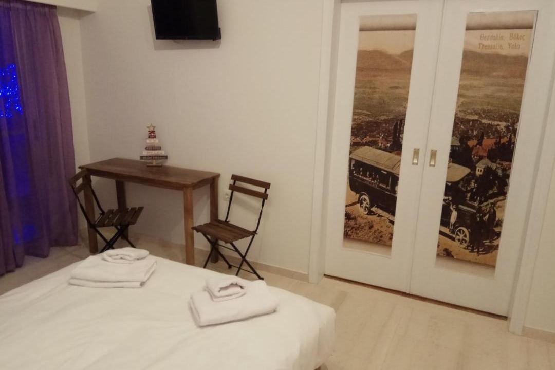 Photo of Bedroom in Volos City Centre