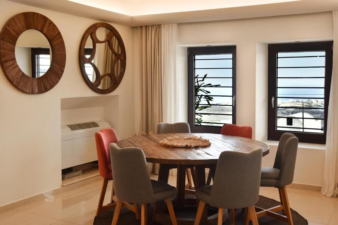 Photo of Livingroom in Fira