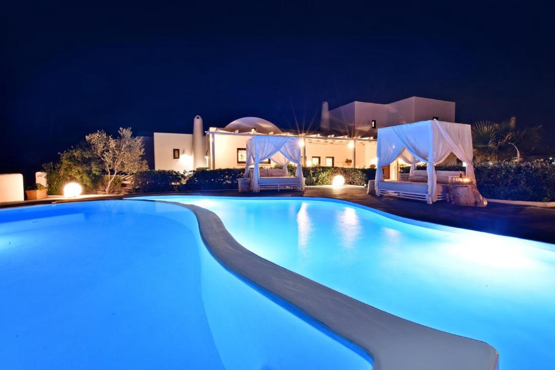 Photo of Outdoor in Fira
