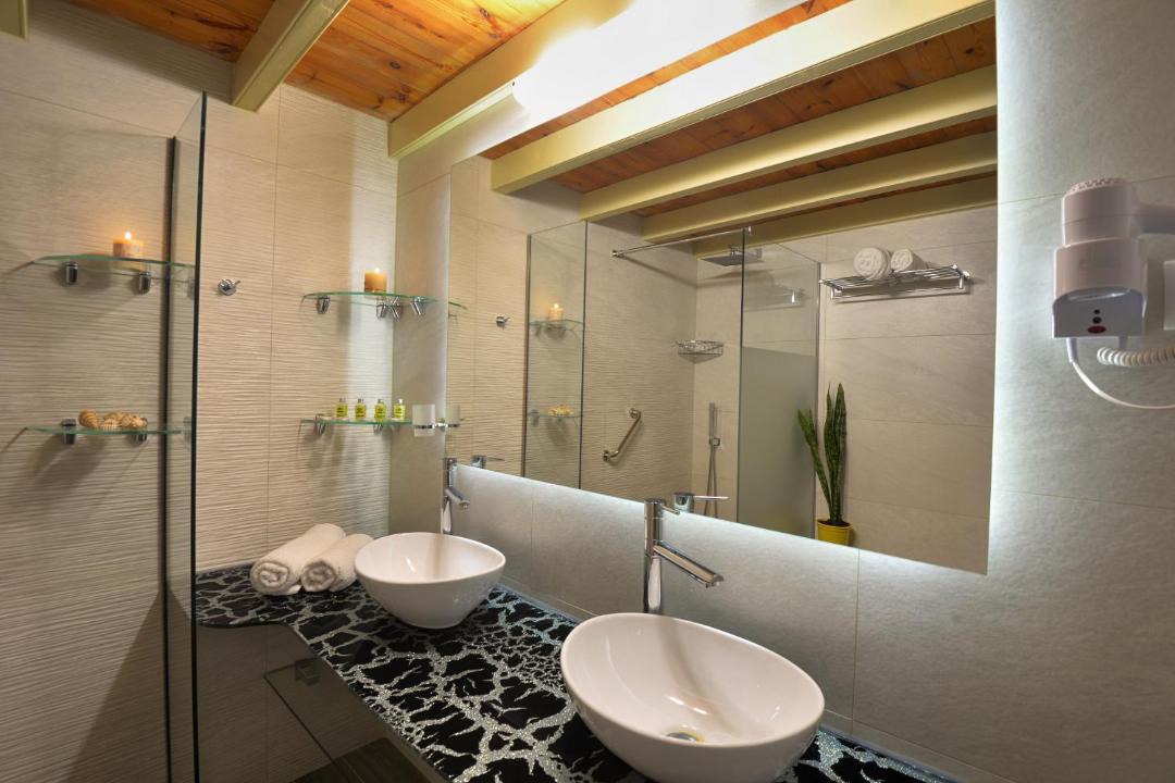 Photo of Bathroom in Doukades