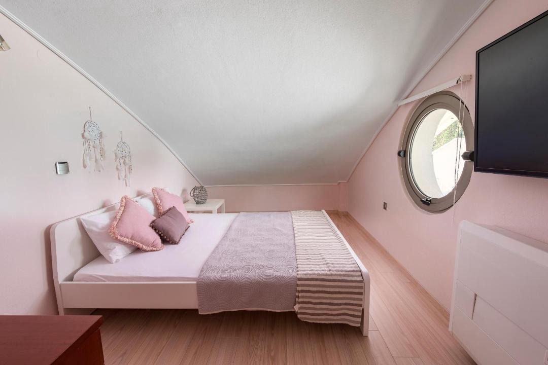 Photo of Bedroom in Palaio Tsifliki