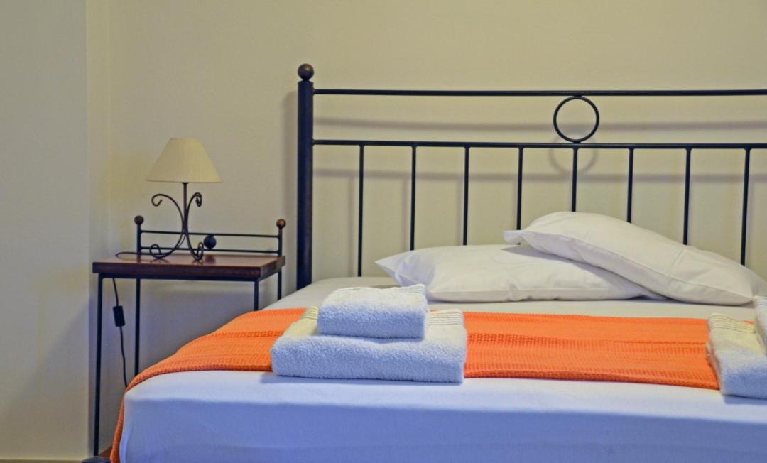 Photo of Bedroom in Lefkogeia