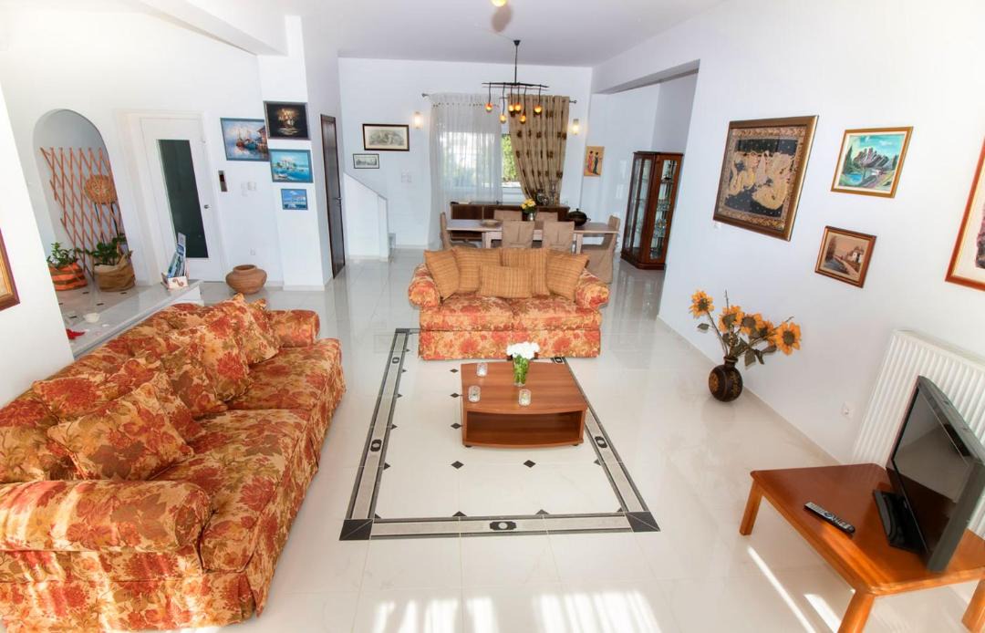 Photo of Livingroom in Perivolia