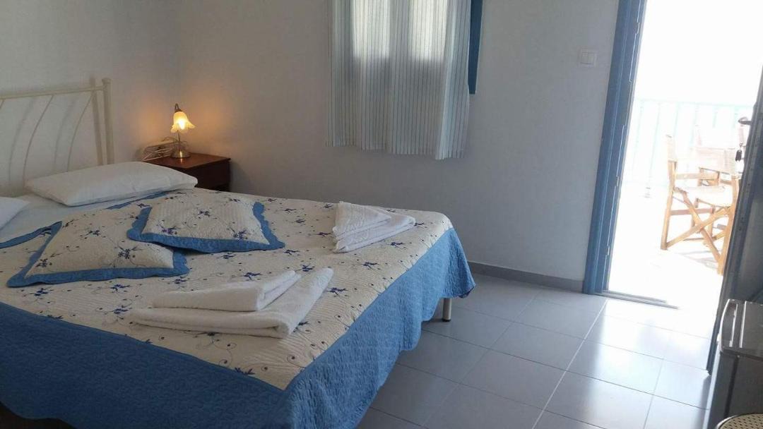 Photo of Bedroom in Folegandros Town