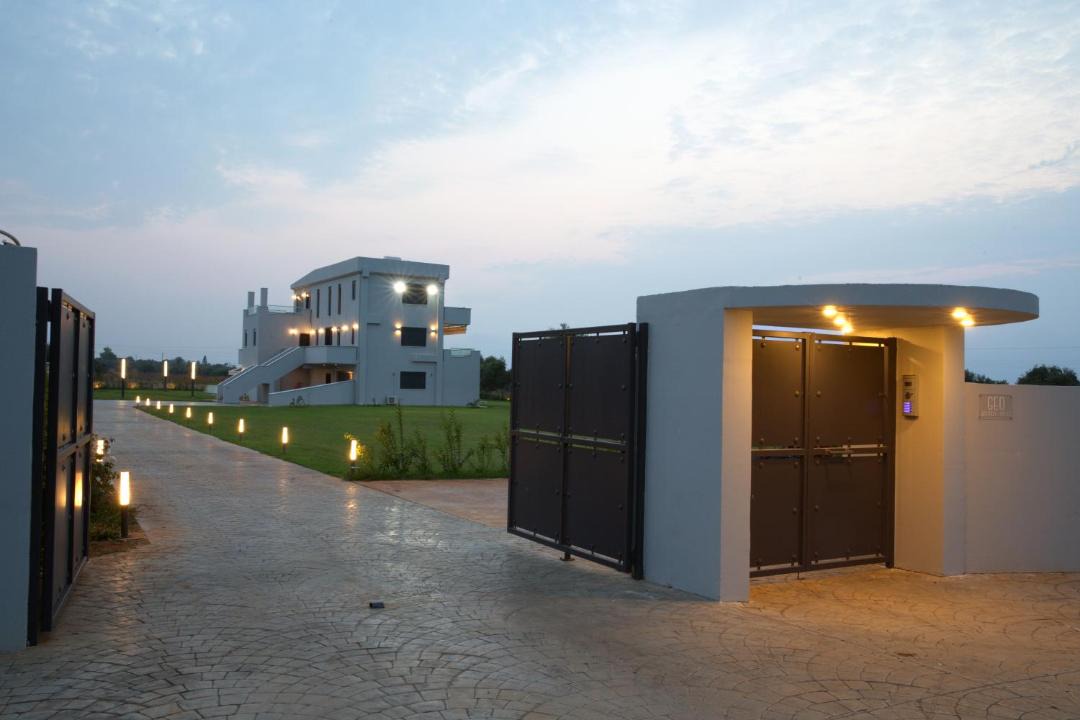 Photo of Buildings in Agrilos