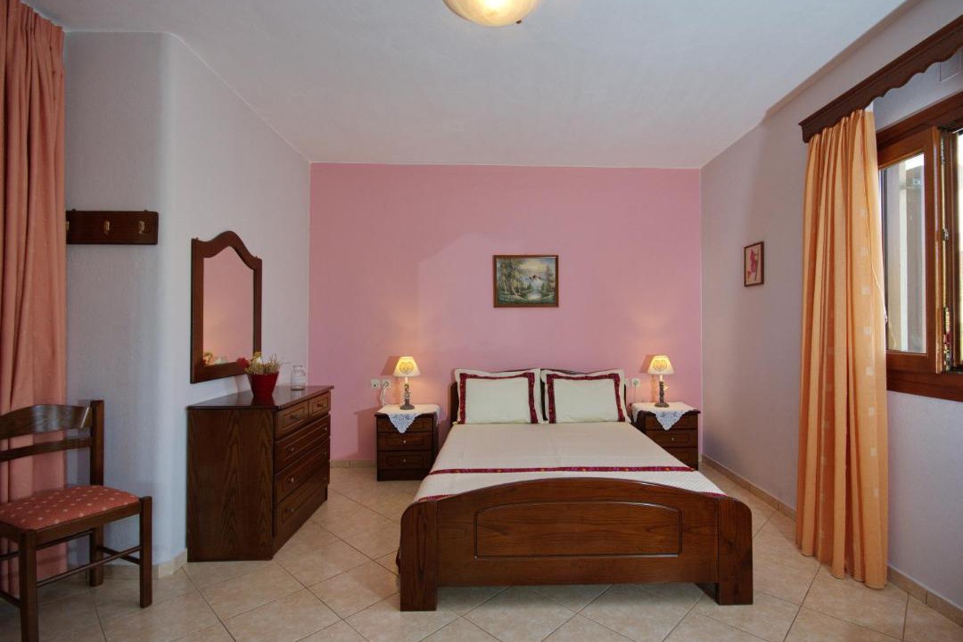 Photo of Bedroom in Votsi