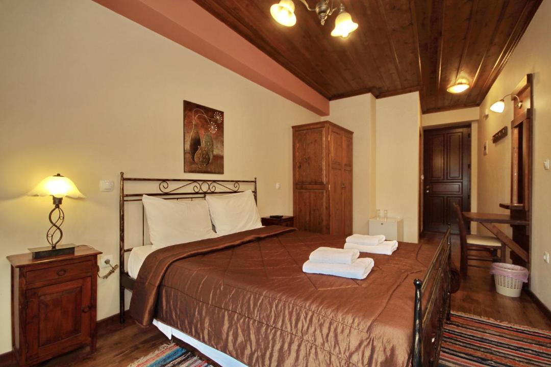 Photo of Bedroom in Valtesiniko
