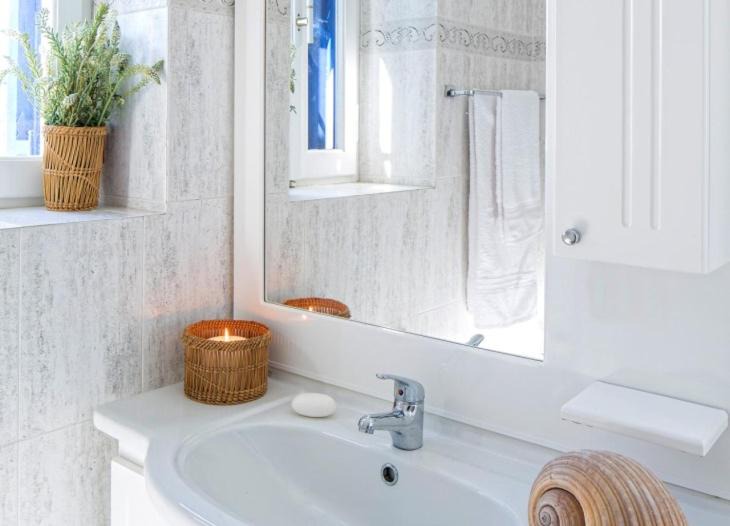 Photo of Bathroom in Schoinousa