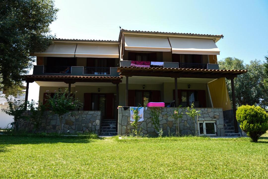 Photo of Buildings in Ormos Panagias