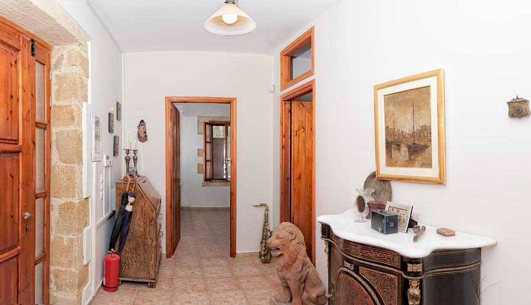 Photo of Livingroom in Potamidha