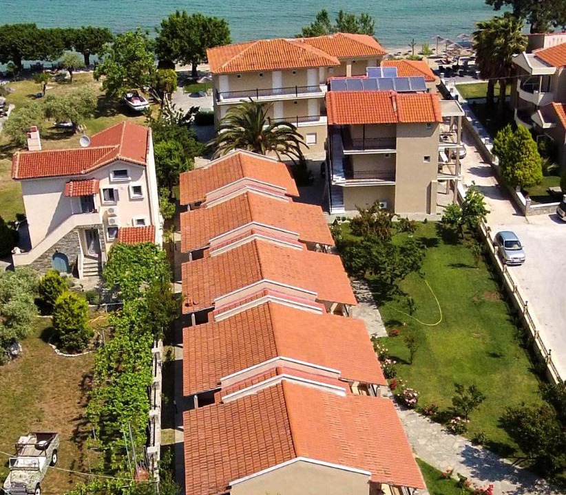 Photo of Buildings in Skala Rachoniou