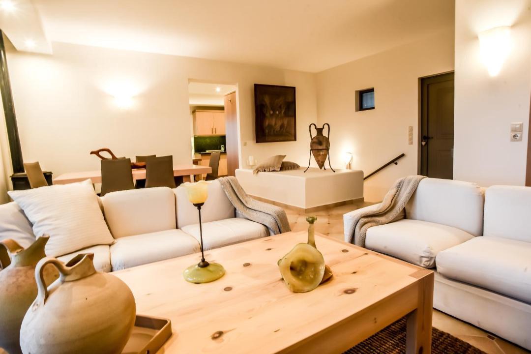 Photo of Livingroom in Pefki