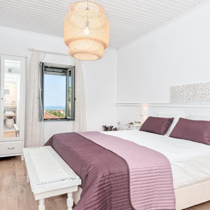 Photo of Bedroom in Spilia