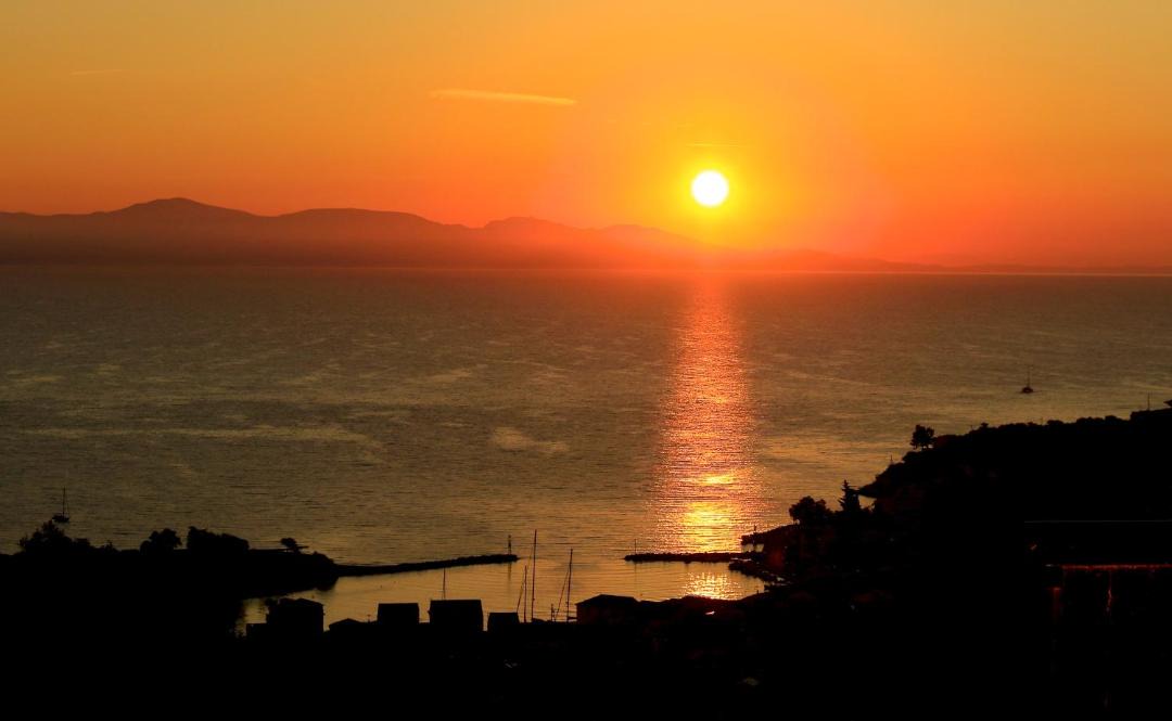 Photo of Others in Gaios