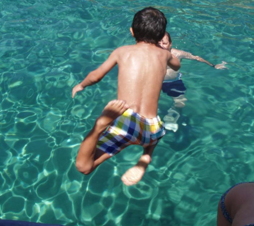 Photo of Human In Picture in Alimos
