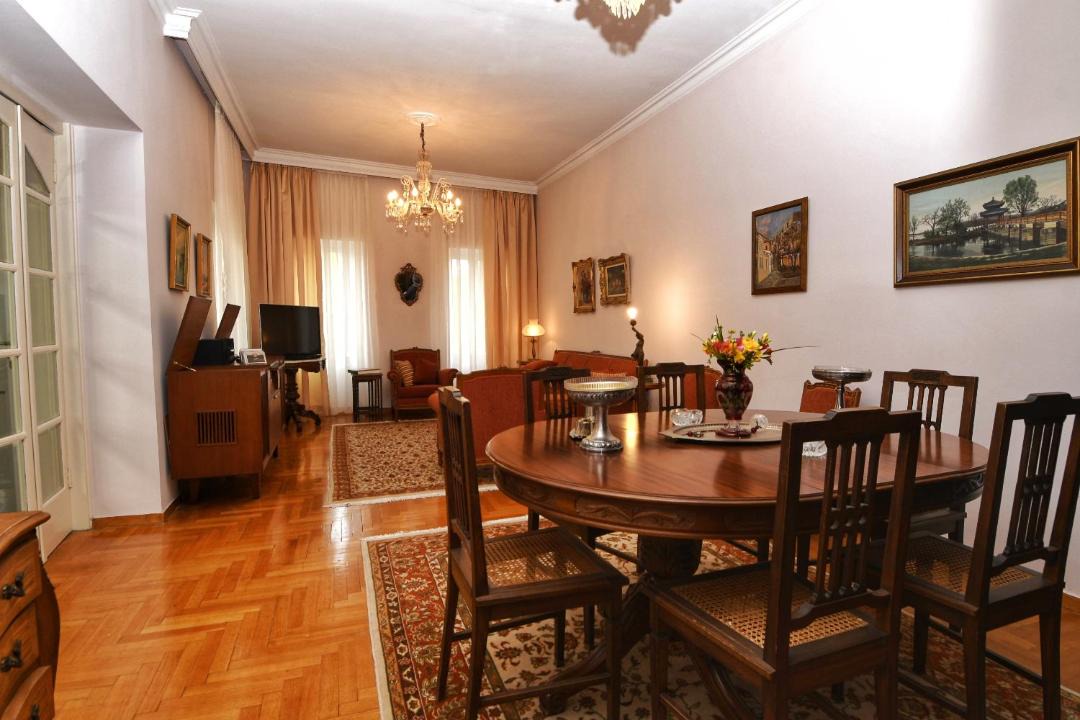 Photo of Livingroom in Plaka