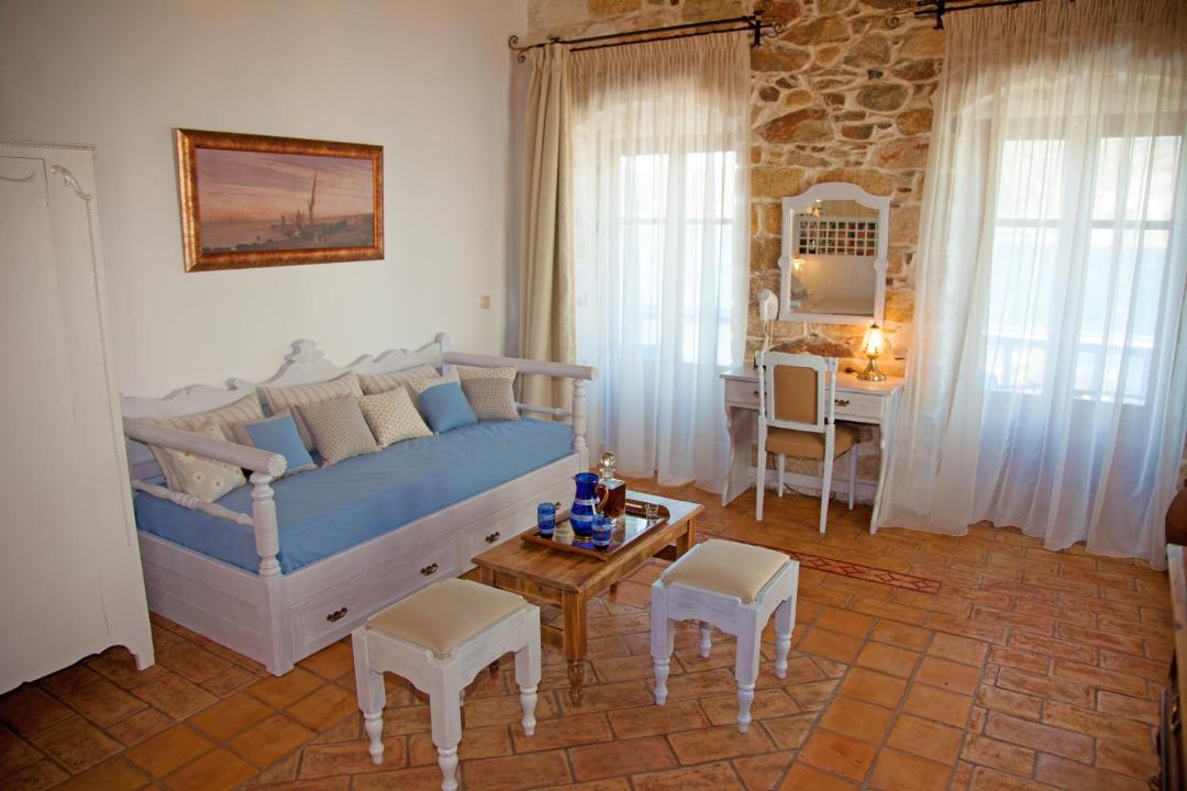 Photo of Livingroom in Katapola